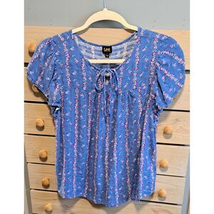 Lee Blue Floral Tie-Front Peasant Top- Small- cottagecore, floral, feminine